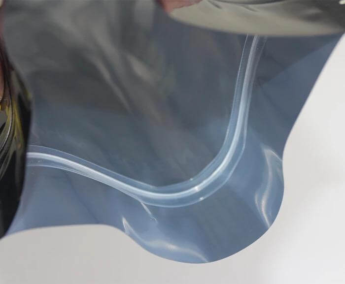 Stand up pouch manufacturers structural design